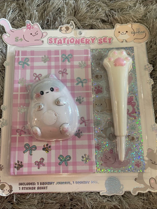 Other - Cute Cat Paw Stationery Set - Pink & White